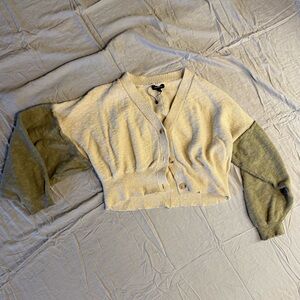 Mittoshop Cream and Olive Button-Up Cardigan